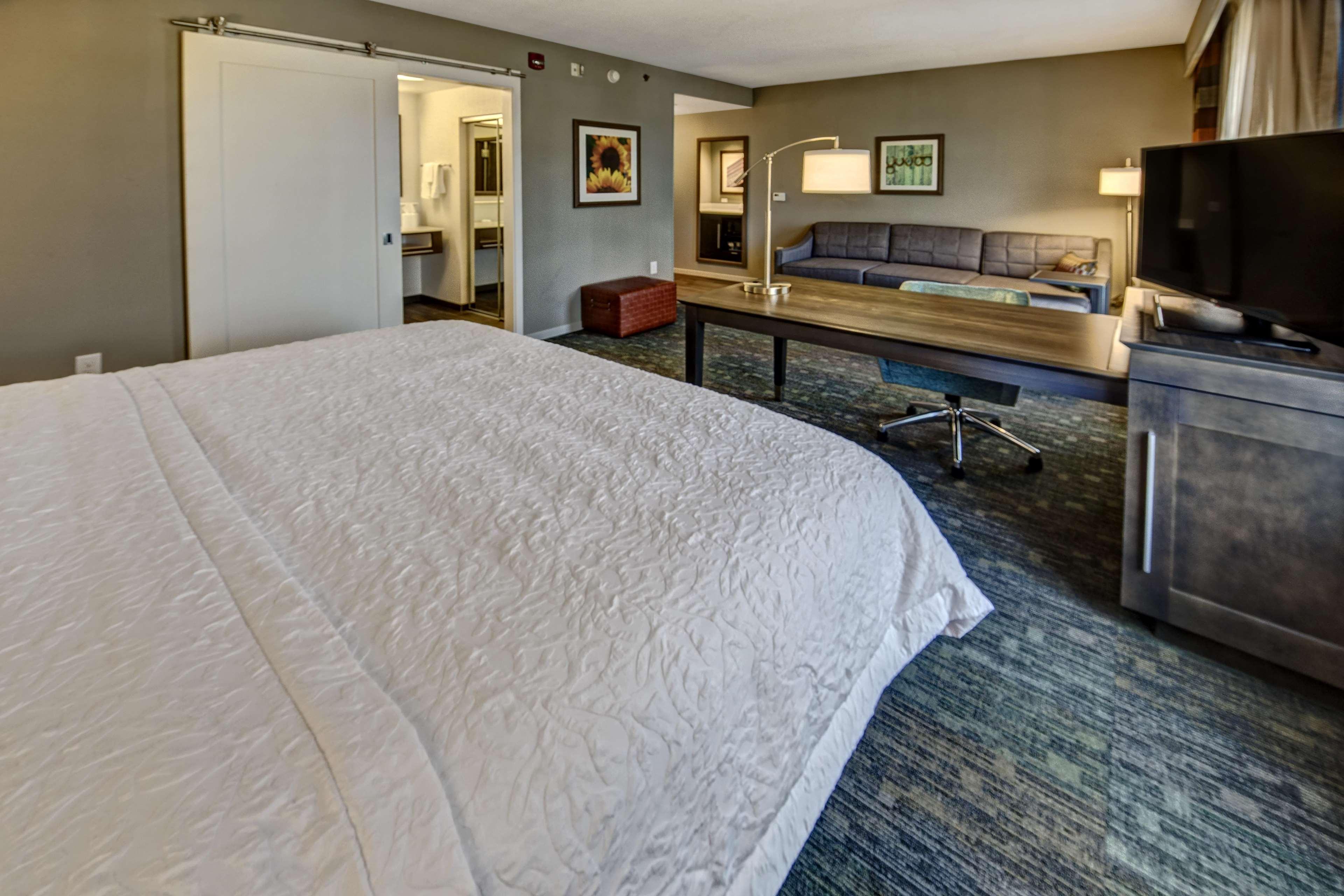 Hotel Hampton & Memphis 3*